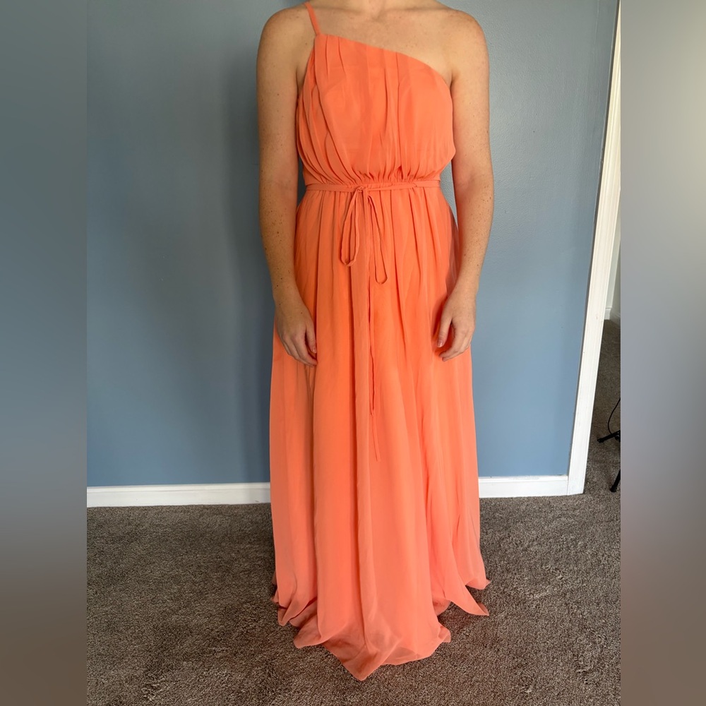 Gown/ dress for special occasions, prom, events etc